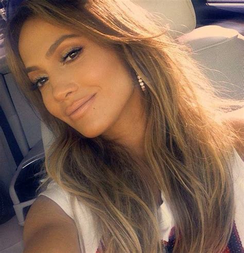 Jennifer Lopez Sexy Hot Pics 13 Jennifer Lopez Sexy Photos JLO