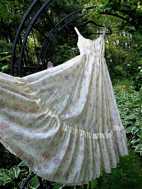 Beautiful Gunne Sax Corset Dress Moon Rose Prairie Sundress Vintage