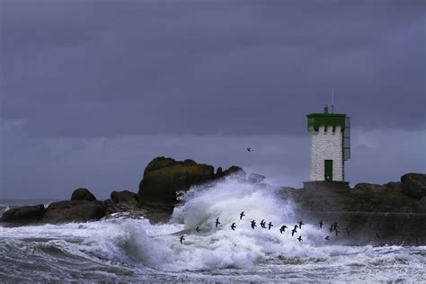 Wallpaper : ocean, sea, lighthouse, storm, France, brittany, waves ...