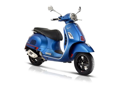 Motorrad Vergleich Vespa Gts Hpe Super Sport Vs Vespa Gt