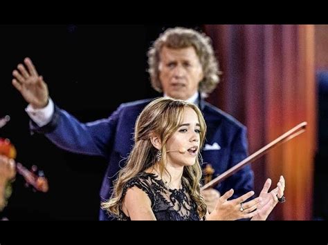 15 Year Old Emma Kok Sings Voilà – André Rieu, Maastricht 2023 Chords ...