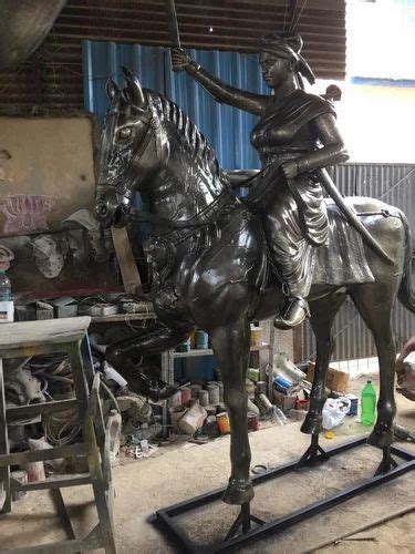 FRP Fiber Jhansi Ki Rani Laxmi Bai Statue & Sculpture 12 ft, For ...