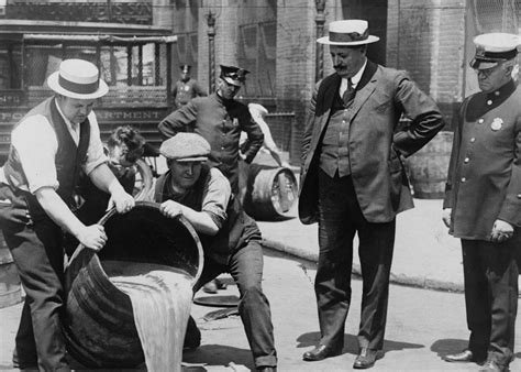 Prohibition History How The Ban On Booze Produced The Modern American