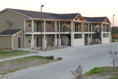 Eagle's Den Suites Cotulla a Travelodge by Wyndham | Cotulla, TX Hotels