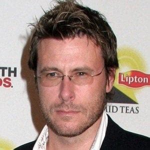 Dean McDermott - Age, Family, Bio | Famous Birthdays