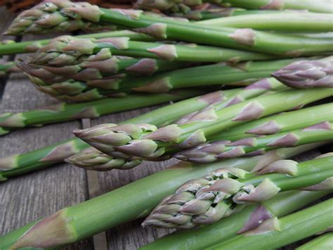 Asparagus Purple Sprouting And Poached Egg With Parmesan Huffpost Uk