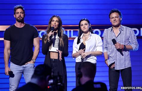 Maite Perroni Nos Ensaios Dos Premios Billboard De La Musica Latina