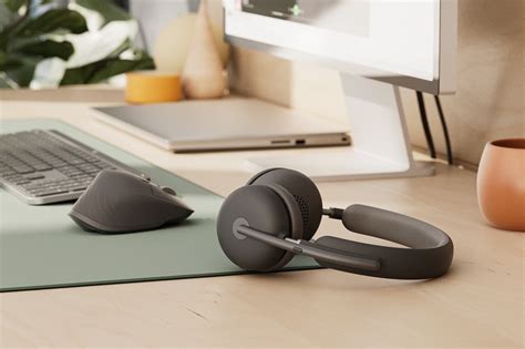 Logitech Introduces Zone Wireless 2 Ai Powered Headset For Hybrid Work My Techdecisions