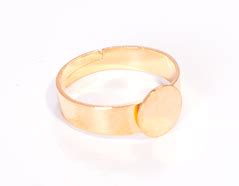 Anillo Metalico Y Ajustable Con Base Disco Mm Dorado Para Incrustar