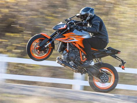 2022 KTM 1290 Super Duke R Evo Ride Review Cycle World