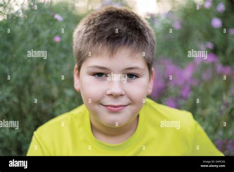 Mignon Garçon Adolescent Banque De Photographies Et Dimages à Haute