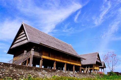 Adat Bali Rumah Adat Nusa Tenggara Timur Sao Ata Mosa Lakitana Di | Bed ...