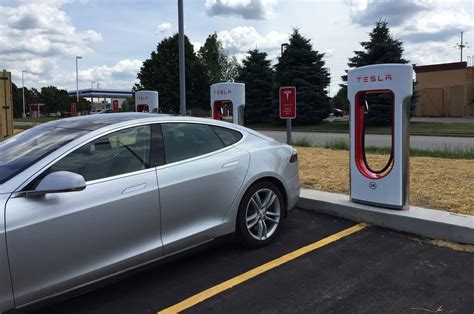 Tesla Announces Pricing For Supercharger Use