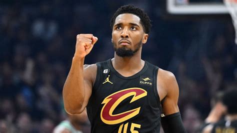 Donovan Mitchell 2025: Net Worth, Career Earnings, and Stats - Surprise