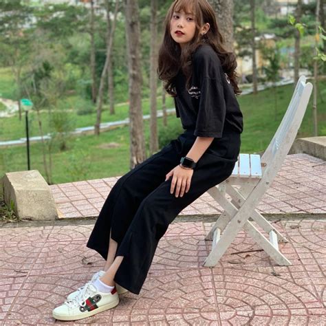 Đáng yêu muốn xỉu trước loạt ảnh đời thường của hot teen Gen Z thành phố hoa Đà Lạt