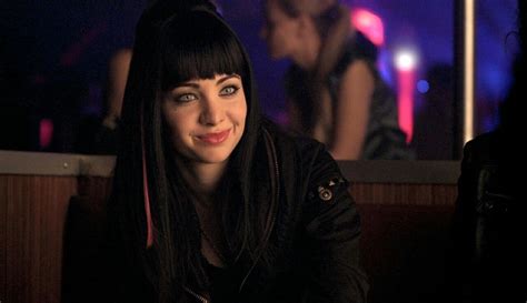 Ksenia Solo As Kenzi Lost Girl S1e10 The Mourning After Screencap