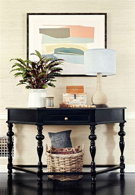 How to Feng Shui Your Entryway