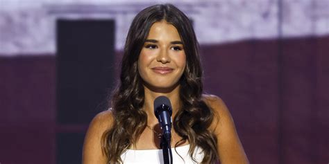 Tiger Woods Dating History Nine Blonde Beauties Who Looked Like Barbie And Only One Brunette