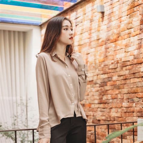 Sơ mi nude Shopee Việt Nam