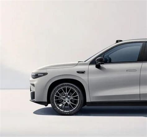 Why use silicone for cars? | XJY SILICONES®
