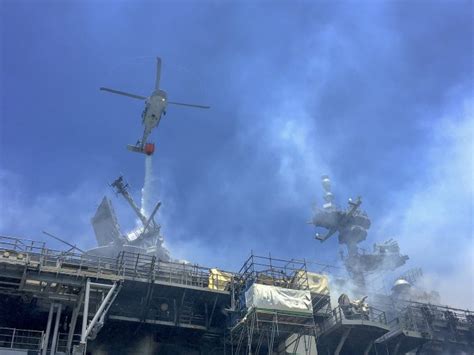 Navy Investigation into USS Bonhomme Richard Fire, Major Fires Review ...