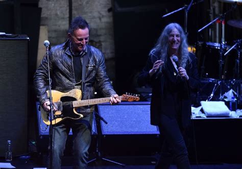 Watch Bruce Springsteen & Michael Stipe Join Patti Smith In NYC - Stereogum