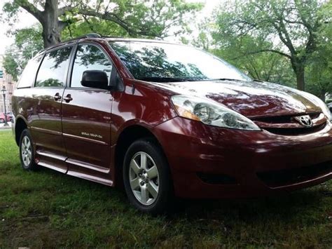 Sell Used Toyota Sienna Le Braunability Mobility Wheelchair