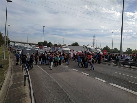 La Coordinadora D Assemblees De Facultat De La UAB Crida A La Vaga