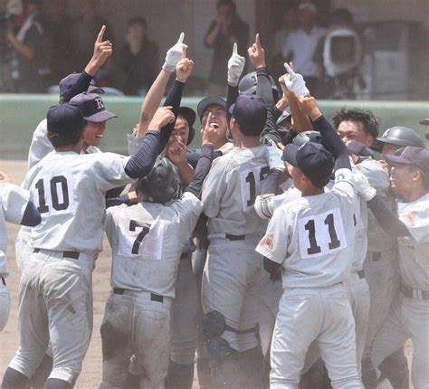 高校野球 7県で代表決定 立命館宇治、市和歌山、川之江が劇的サヨナラ 残すは東西東京、大阪など8大会― スポニチ Sponichi Annex 野球