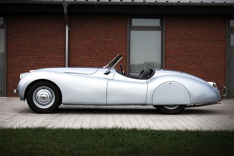 1950 Jaguar XK120 Alloy Roadster Uncrate