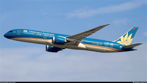 VN A869 Vietnam Airlines Boeing 787 9 Dreamliner Photo By Huy Tran Do