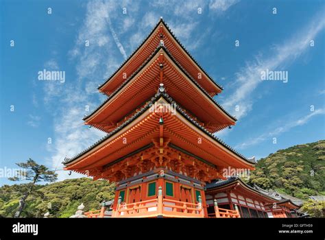 Three Story Pagoda Kiyomizudera Temple Kyoto Hi Res Stock Photography