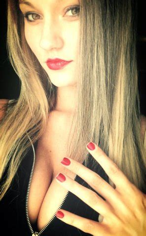 Hair Lip Nail Blond Beauty Pink Porn Pic