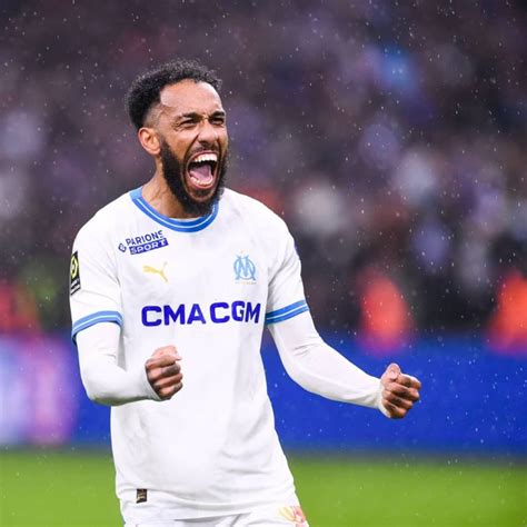 Europa League Aubameyang réduit le score pour l OM face à Benfica