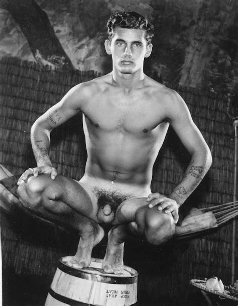 VINTAGE NAKED 2 Photo 31 BoyFriendTV