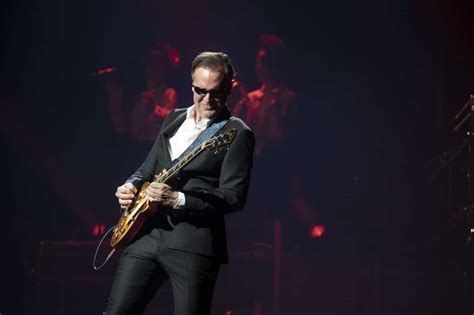 Joe Bonamassa I Falkoner Salen