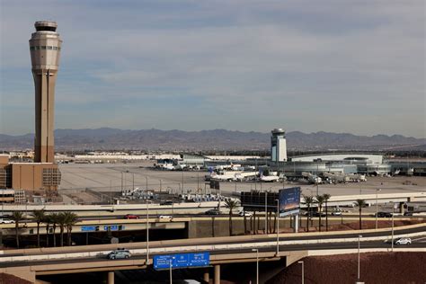 Delta flight diverted to Las Vegas airport lands safely | Local Las ...