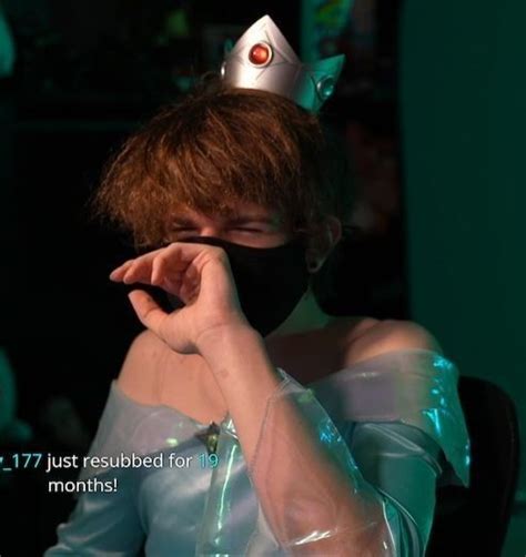 Pin By Tilda On Quick Saves Pretty People Pretty Boy Swag Hot British Men