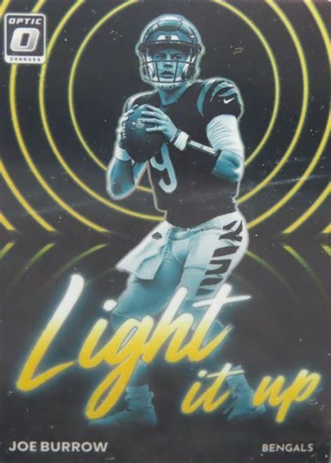 Joe Burrow 2022 Optic LU 5 Light It Up Gold 10 Price Guide Sports