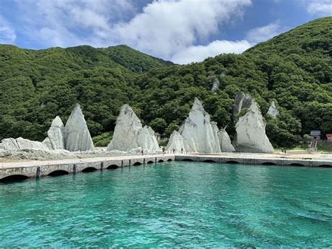 日本最後の秘境!?下北半島・神秘のグリーン「仏ヶ浦」 | 青森県 | トラベルjp 旅行ガイド