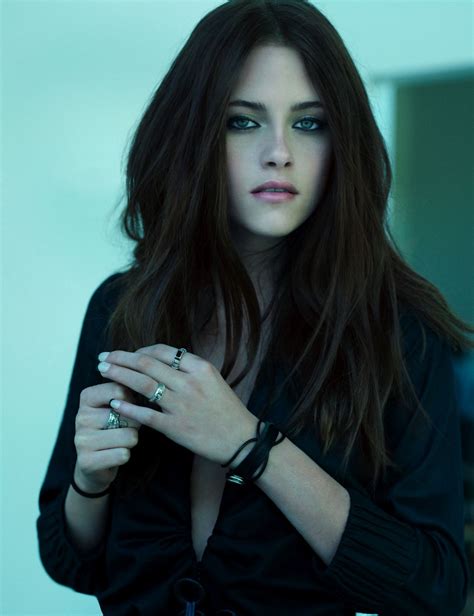 Fashion Hairstyles: Kristen Stewart - Long hairstyle - Celebrity Hairstyle