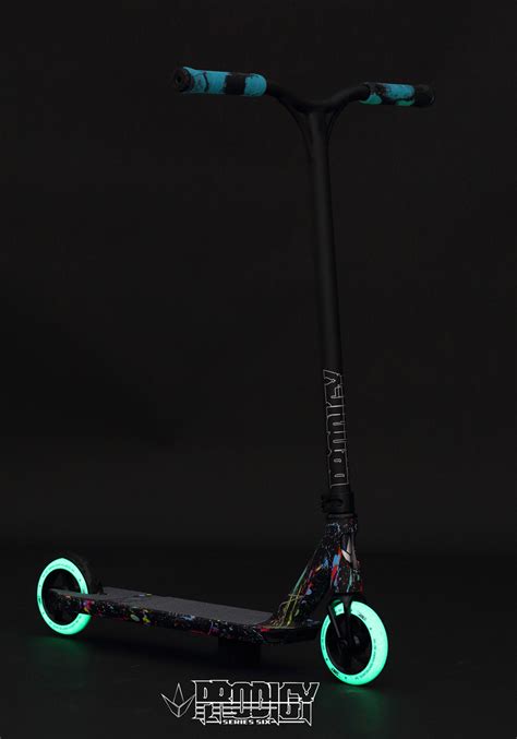 Купить Самокат Blunt Prodigy S6 Splatter в интернет-магазине — АЙВОНТ ...