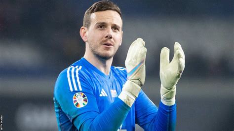 Danny Ward Goalkeeper Shines For Wales After Losing His Leicester City Spot Bbc Sport