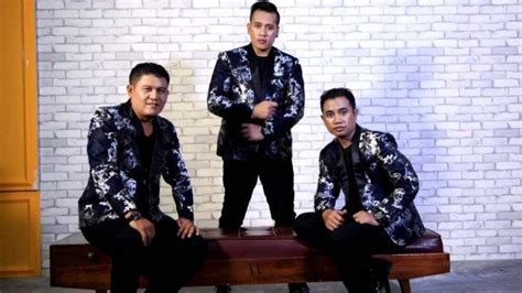 Lirik Lagu Batak Olo Ma Ho Di Au Yang Dipopulerkan Nirwana Trio