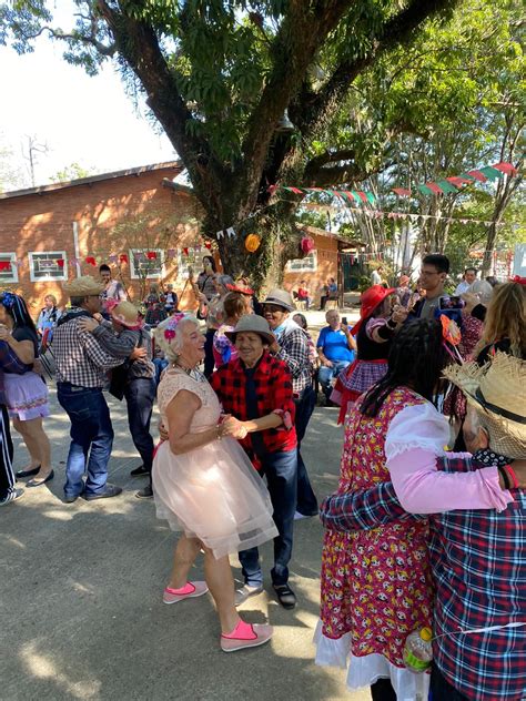 Ch Cara E Clube Do Idoso Encerram Programa O Do M S Animadas