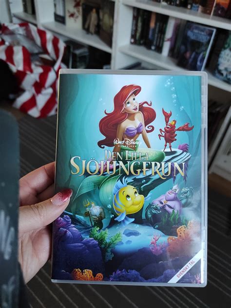 Se produkter som liknar Den lilla sjöjungfrun DVD kla på Tradera