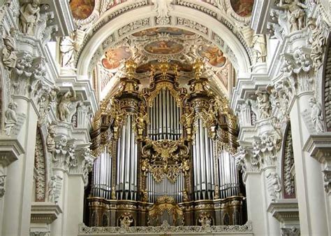 St Stephen's Cathedral Passau, Germany - Catholic Largest Pipe Organ in the world - Pilgrim-info.com