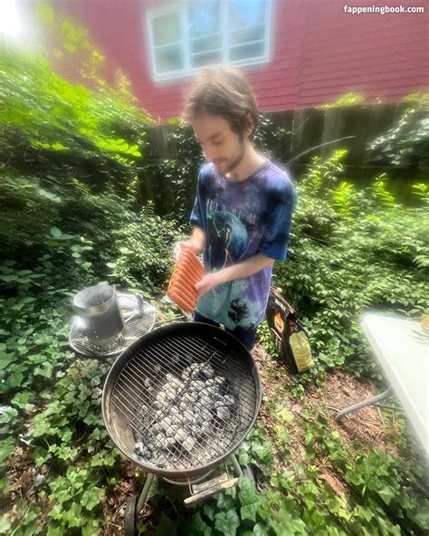 Cherry Darling Ch Rrydarl Nn Nude OnlyFans Leaks The Fappening Photo FappeningBook