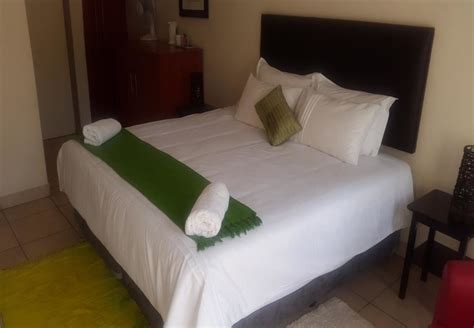 Ikaze Guest House In Boksburg Gauteng