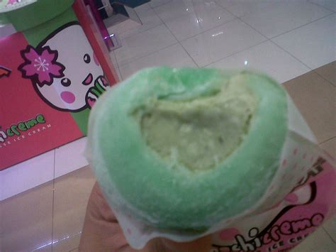 Mochi Creme: Japanese Ice Cream - Eatingness.com - Satisfy Your ...